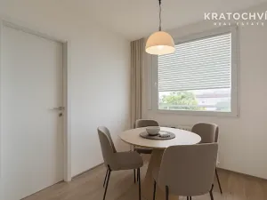 Prodej bytu 3+1, Praha - Vršovice, K Botiči, 74 m2