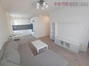 Pronájem bytu 2+kk, Kladno, Štechova, 42 m2