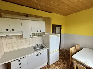 Prodej bytu 1+1, Broumov, U Větrolamu, 36 m2