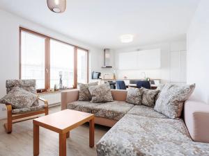 Pronájem bytu 3+kk, Praha - Hloubětín, Nepelova, 85 m2