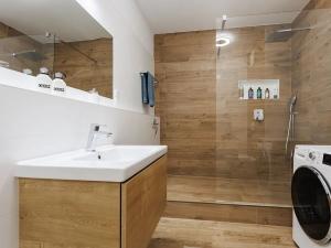 Pronájem bytu 3+kk, Praha - Hloubětín, Nepelova, 85 m2
