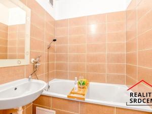 Pronájem bytu 2+1, Karviná, tř. Těreškovové, 57 m2