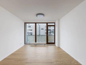 Pronájem bytu 2+kk, Praha - Holešovice, Poupětova, 50 m2