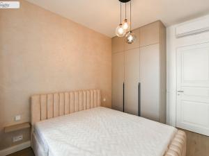 Pronájem bytu 2+kk, Praha - Vršovice, Na spojce, 42 m2