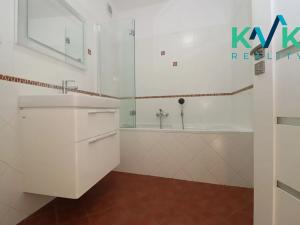 Pronájem bytu 3+kk, Karlovy Vary, Terezínská, 82 m2