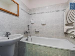 Pronájem bytu 2+1, Praha - Žižkov, Květinková, 52 m2