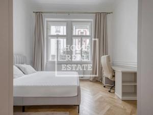 Pronájem bytu 2+kk, Praha - Vinohrady, Velehradská, 55 m2