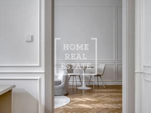 Pronájem bytu 2+kk, Praha - Vinohrady, Velehradská, 55 m2