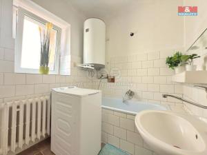 Prodej chalupy, Chrást, 138 m2