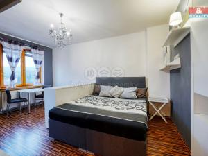 Pronájem bytu 2+kk, Karlovy Vary - Tašovice, Hradištní, 45 m2