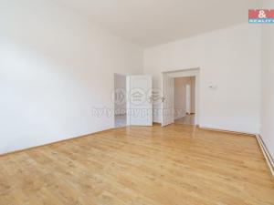 Pronájem bytu 3+1, Karlovy Vary, T. G. Masaryka, 104 m2