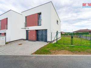 Pronájem bytu 2+kk, Jihlava, Na Nivách, 61 m2
