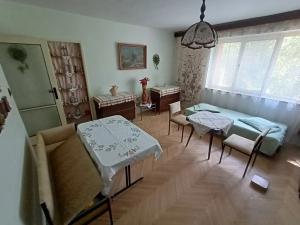 Prodej bytu 2+1, Zbýšov, Školní, 57 m2