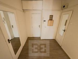 Pronájem bytu 1+1, Praha - Nové Město, Na slupi, 47 m2