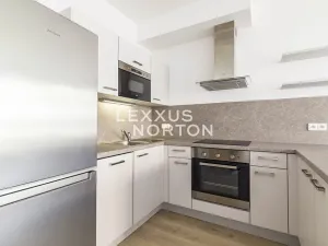 Pronájem bytu 2+kk, Praha - Střížkov, Zakšínská, 51 m2