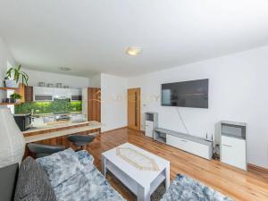Pronájem bytu 2+kk, Olomouc, Peškova, 59 m2