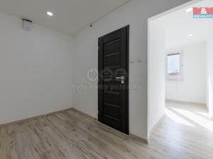 Pronájem bytu 1+1, Horní Slavkov, Poštovní, 35 m2