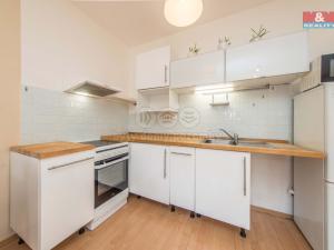 Pronájem bytu 1+kk, Praha - Záběhlice, Podle náhonu, 36 m2