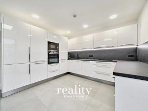 Pronájem rodinného domu, Jihlava, Na Nivách, 180 m2