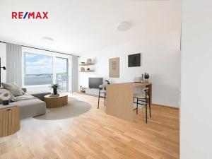 Prodej bytu 2+kk, Praha - Vysočany, Fafkových, 54 m2