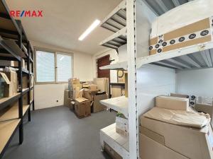 Pronájem skladu, Horní Bříza, Sídlištní, 145 m2