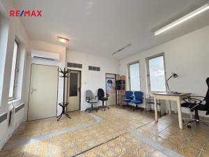 Pronájem skladu, Horní Bříza, Sídlištní, 145 m2