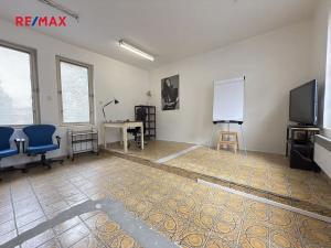 Pronájem skladu, Horní Bříza, Sídlištní, 145 m2