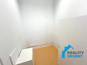 Pronájem ordinace, Děčín, Prokopa Holého, 73 m2
