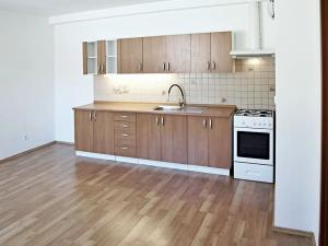 Pronájem bytu 2+kk, Praha - Holešovice, U Uranie, 41 m2
