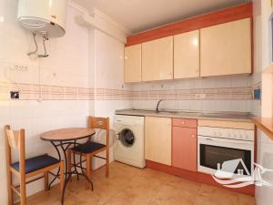 Prodej bytu 3+kk, Torrevieja, Španělsko, 53 m2