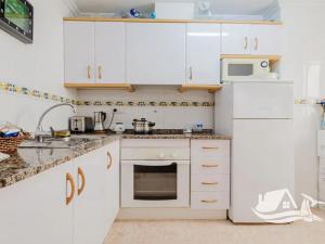 Prodej bytu 3+kk, Torrevieja, Španělsko, 58 m2