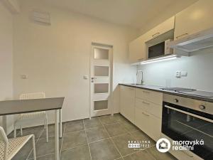 Pronájem bytu 1+1, Ivančice, Kounická, 34 m2