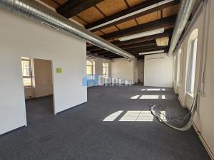 Pronájem kanceláře, Praha - Libeň, Švábky, 237 m2