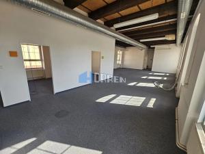 Pronájem kanceláře, Praha - Libeň, Švábky, 237 m2