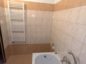 Pronájem bytu 2+kk, Teplice, Karla Aksamita, 49 m2