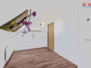 Pronájem bytu 3+kk, Mukařov - Srbín, Šípková, 72 m2
