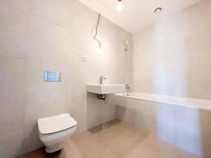 Pronájem bytu 2+kk, Praha - Vysočany, Oktábcových, 55 m2