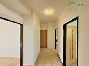 Pronájem bytu 3+1, Křenovice, Na Nivě, 68 m2