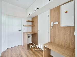 Pronájem bytu 1+kk, Znojmo, Jarošova, 30 m2