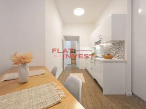 Pronájem bytu 1+1, Praha - Dejvice, Kafkova, 42 m2