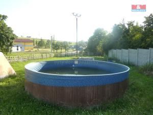 Prodej rodinného domu, Červený Kostelec - Horní Kostelec, 165 m2