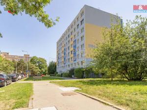 Prodej bytu 3+1, Praha - Řepy, Vondroušova, 75 m2