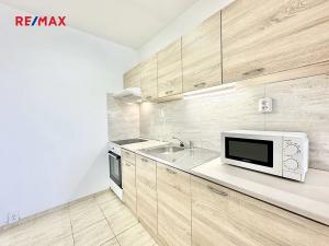 Pronájem bytu 2+kk, Kladno, Čs. armády, 45 m2