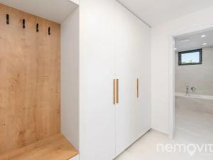 Pronájem bytu 2+kk, Praha - Nusle, Muzikova, 57 m2