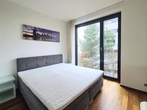 Pronájem bytu 2+kk, Praha - Nusle, K sídlišti, 72 m2