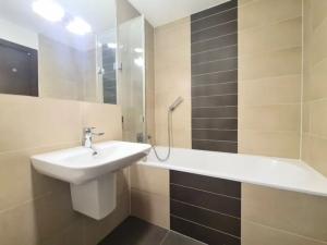 Pronájem bytu 2+kk, Praha - Nusle, K sídlišti, 72 m2