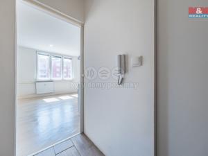 Prodej bytu 1+1, Žatec, Černobýla, 35 m2