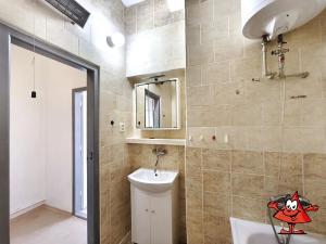 Pronájem bytu 2+kk, Praha - Nusle, Sdružení, 57 m2