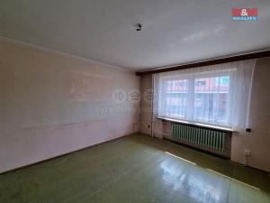 Prodej obchodního prostoru, Píšť, 180 m2