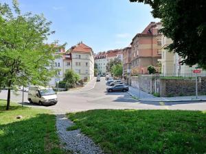 Pronájem bytu 3+kk, Praha - Smíchov, Na Březince, 90 m2
